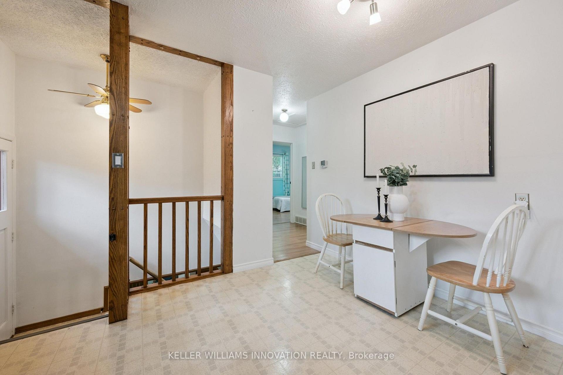 Photo 15 of 128 Briar Knoll Drive, Kitchener, Country Hills West — HOMEH