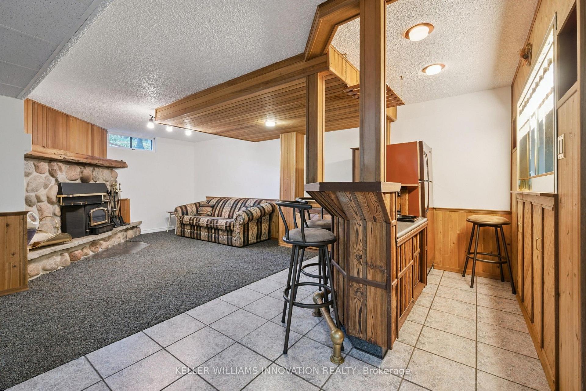 Photo 31 of 128 Briar Knoll Drive, Kitchener, Country Hills West — HOMEH