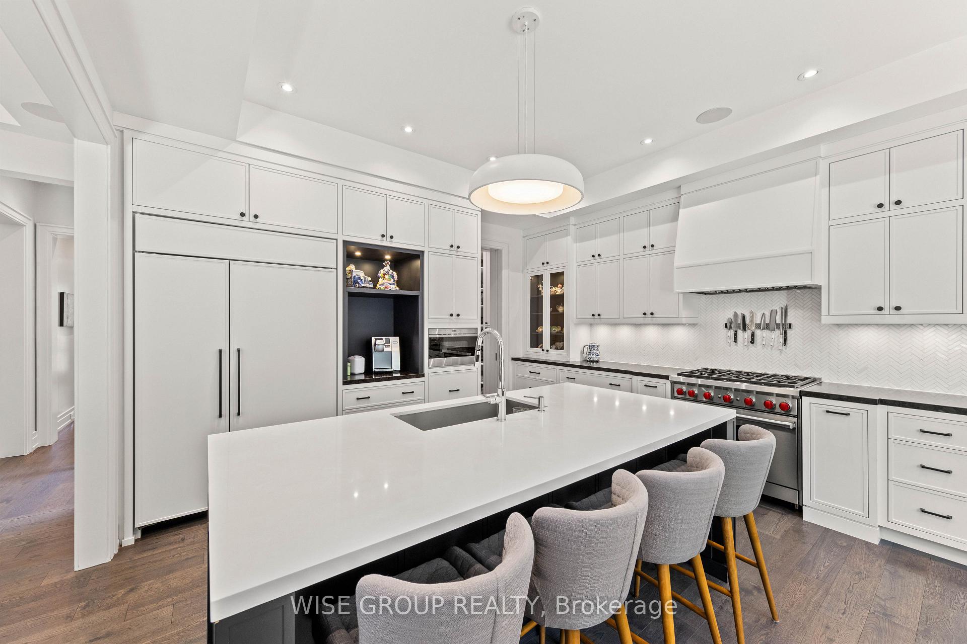 Photo 15 of 50 Sheldrake Boulevard, Toronto, Mount Pleasant East — HOMEH