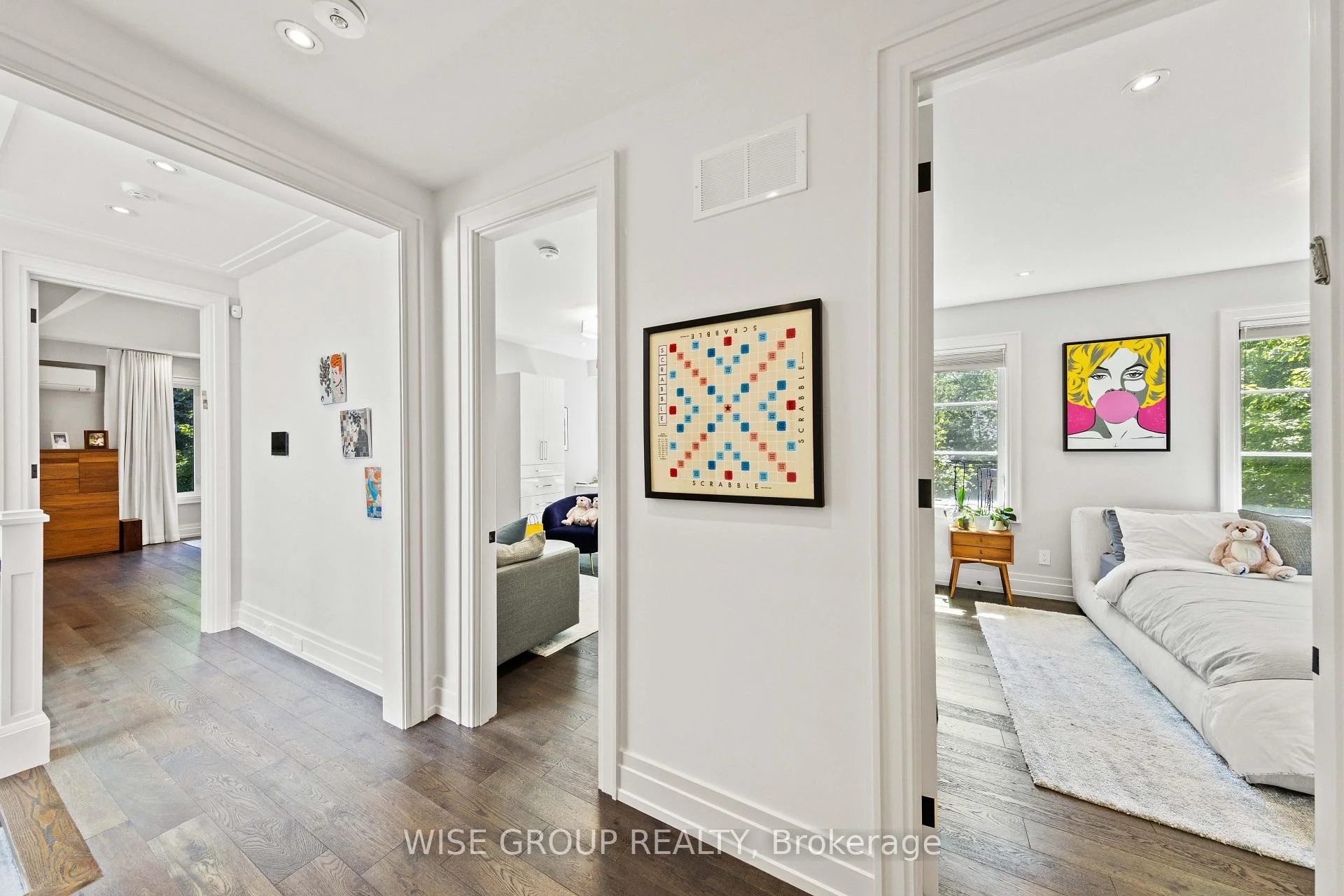 Photo 28 of 50 Sheldrake Boulevard, Toronto, Mount Pleasant East — HOMEH