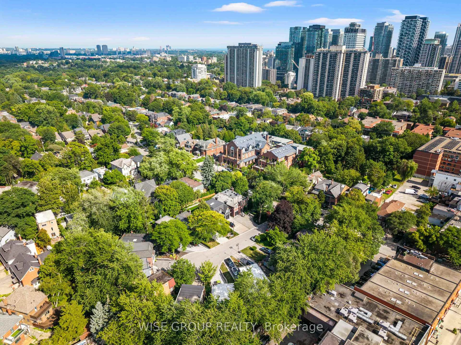 Photo 54 of 50 Sheldrake Boulevard, Toronto, Mount Pleasant East — HOMEH