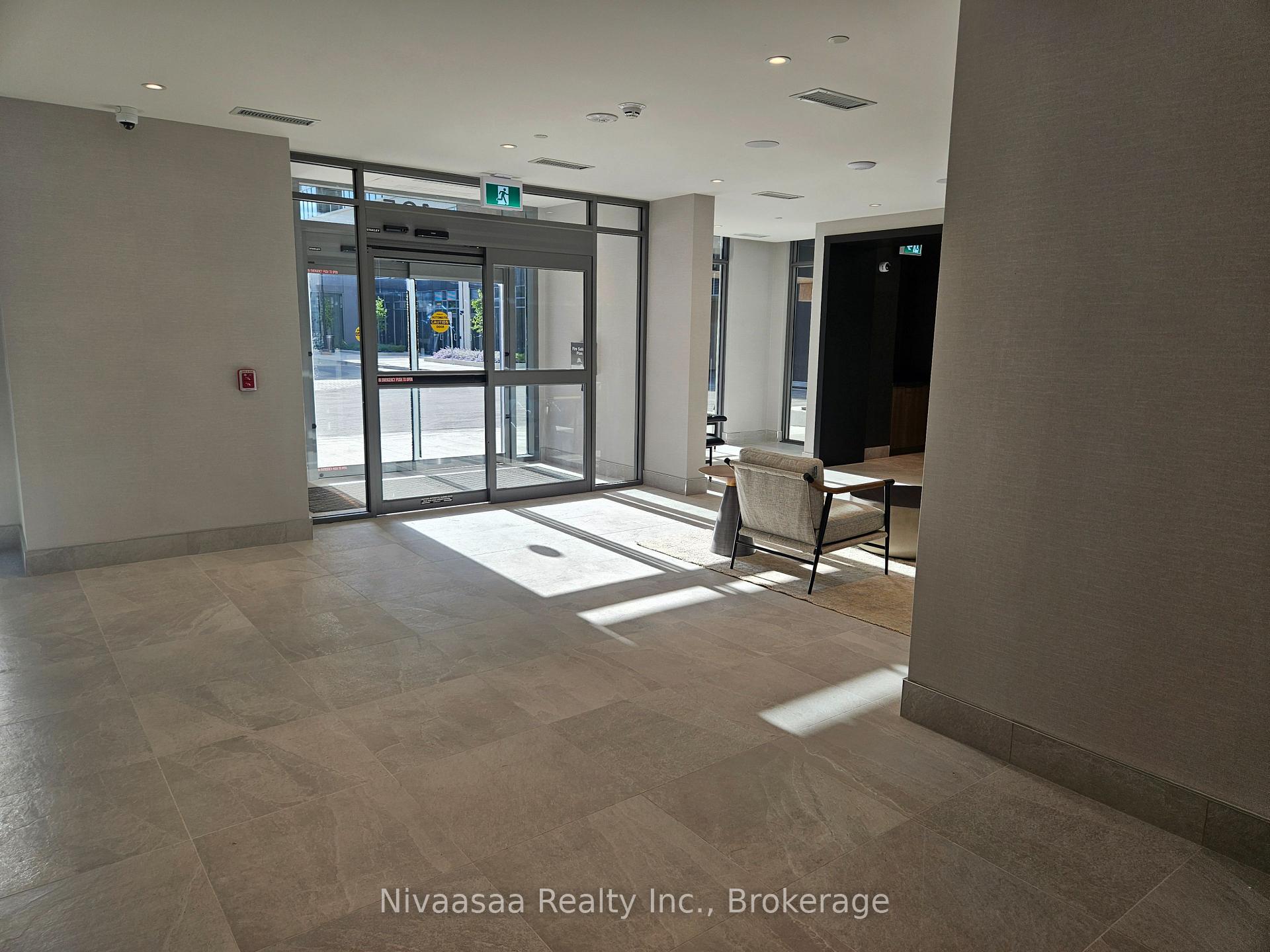 Photo 3 of Unit 1307B, 125 Nipissing Road, Milton, Timberlea — HOMEH
