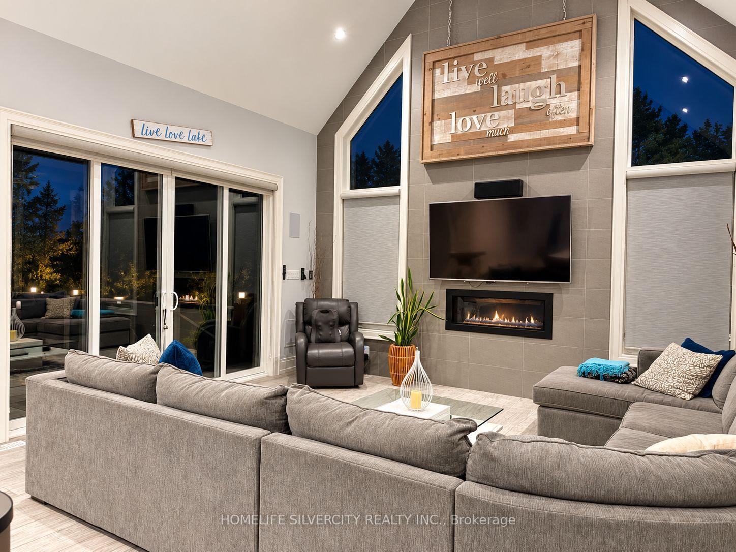 Photo 10 of 7 Elm Drive, Wasaga Beach — HOMEH