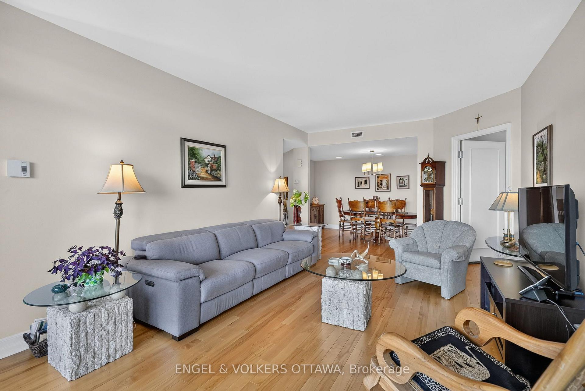 Photo 6 of Unit 1608, 3580 Rivergate Way, Ottawa, Quinterra — HOMEH