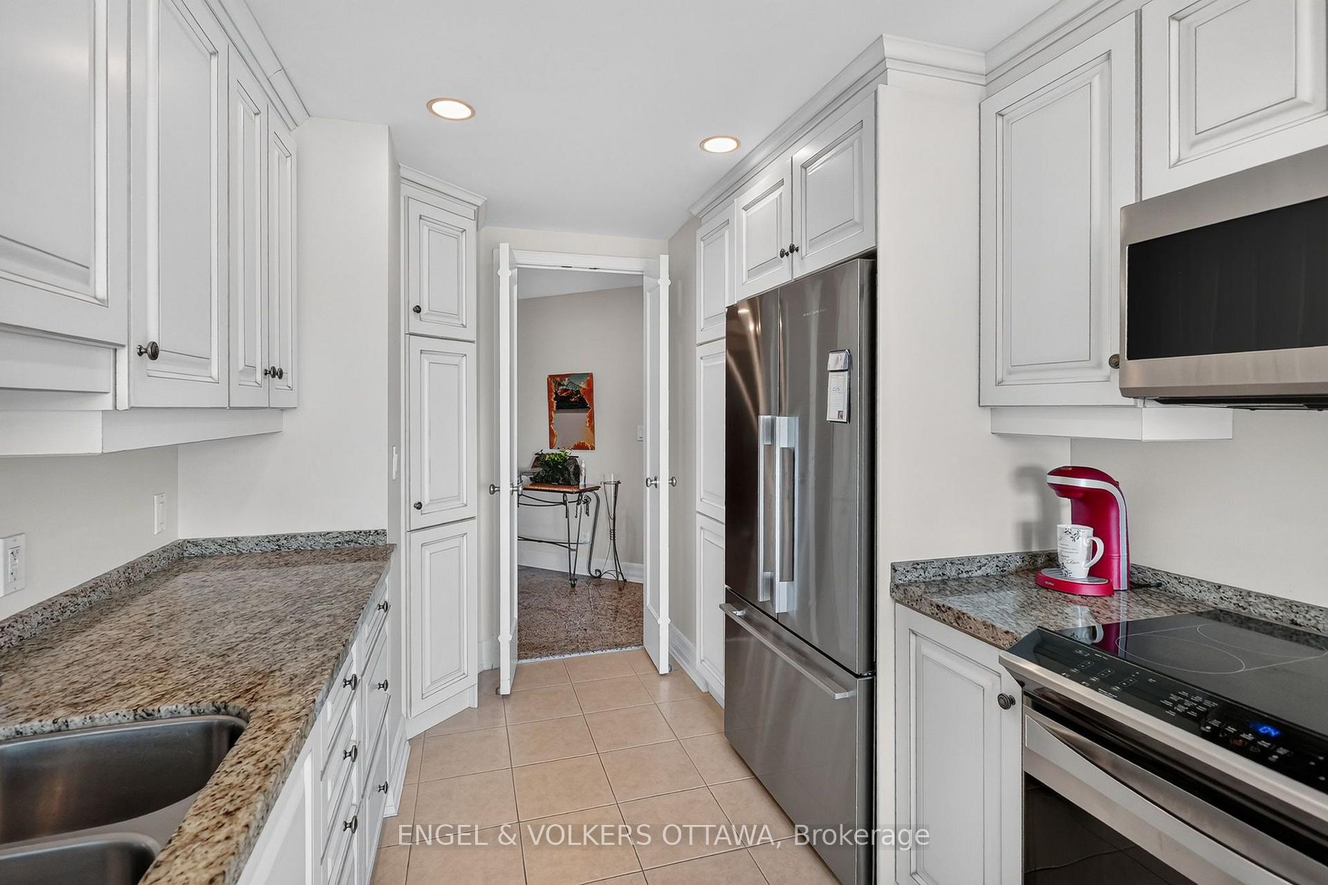 Photo 10 of Unit 1608, 3580 Rivergate Way, Ottawa, Quinterra — HOMEH