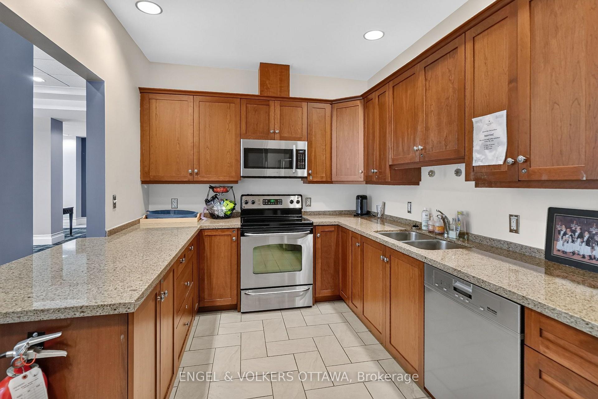 Photo 30 of Unit 1608, 3580 Rivergate Way, Ottawa, Quinterra — HOMEH