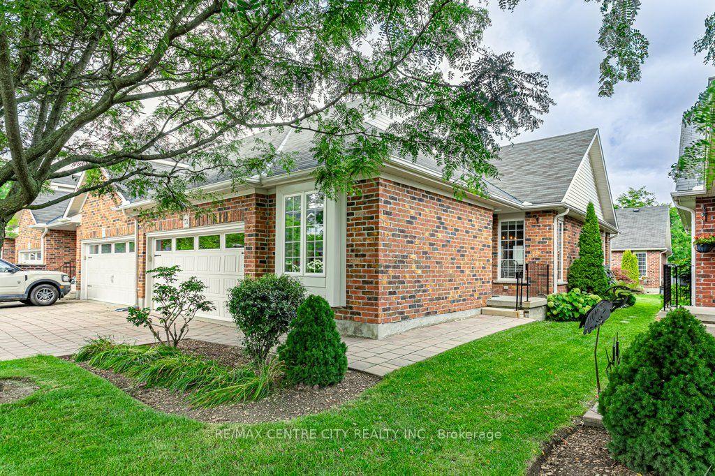 Photo 3 of Unit 51, 464 Commissioners Road W, London, South N — HOMEH