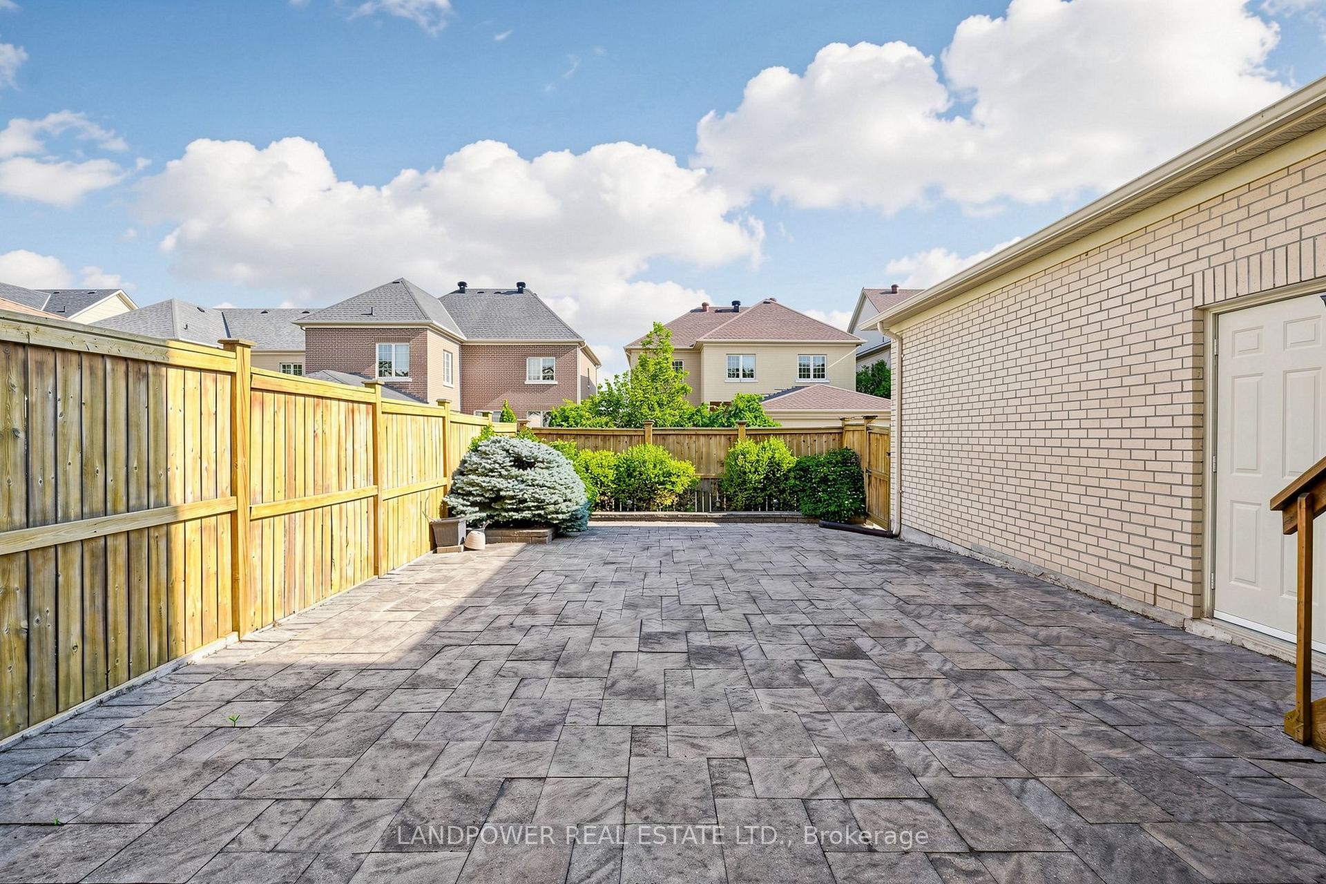 Photo 36 of 25 Reflection Road, Markham, Cathedraltown — HOMEH
