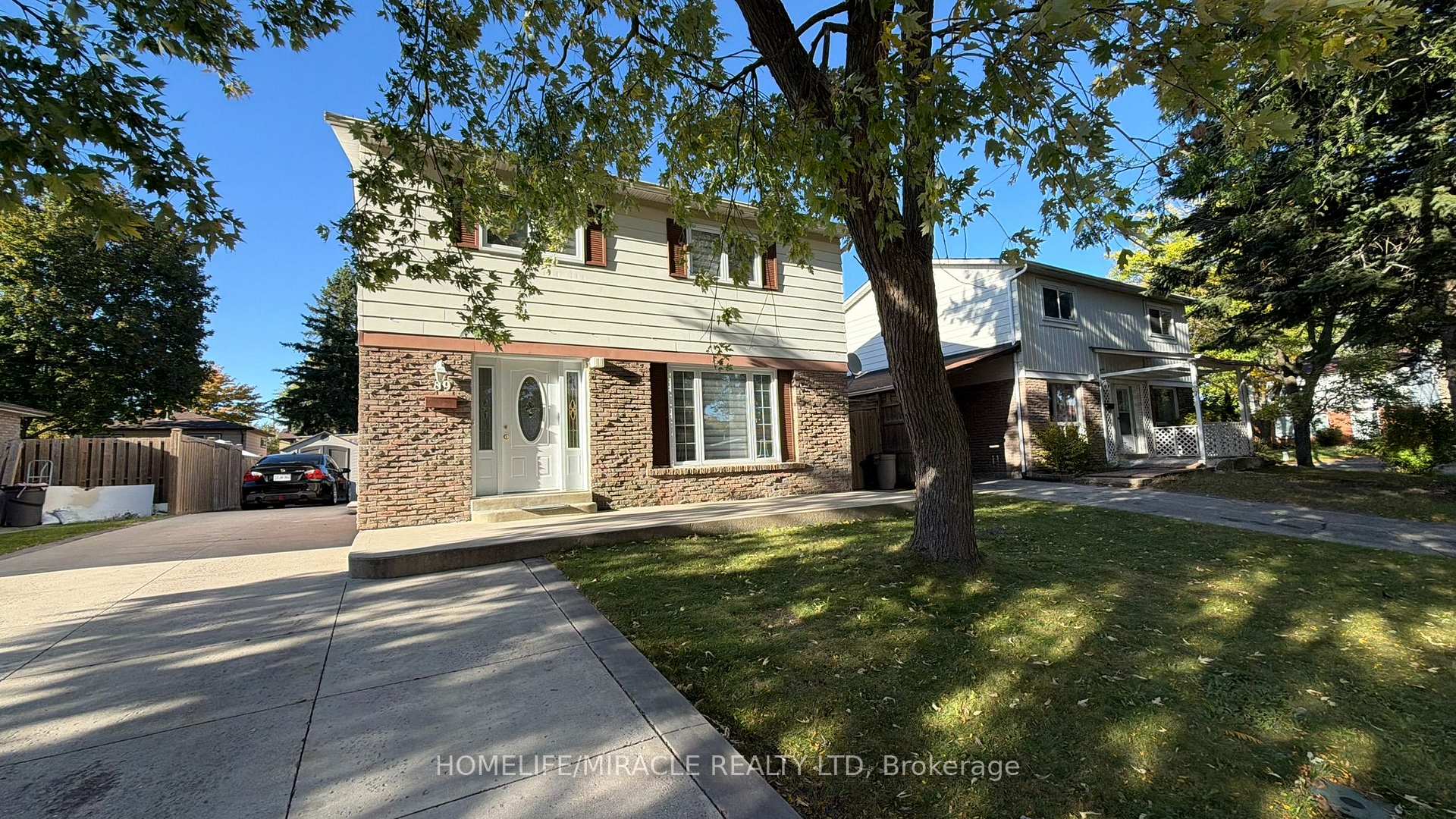 Photo of 89 Dunsfold Drive
