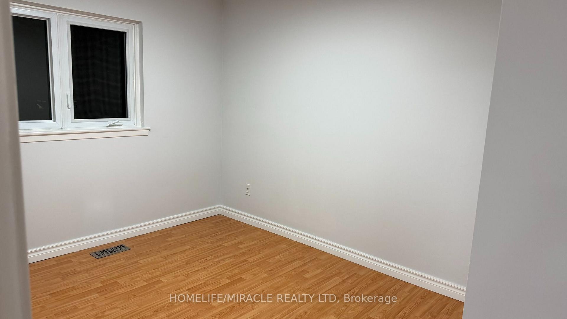 Photo 16 of 89 Dunsfold Drive, Scarborough, Malvern — HOMEH
