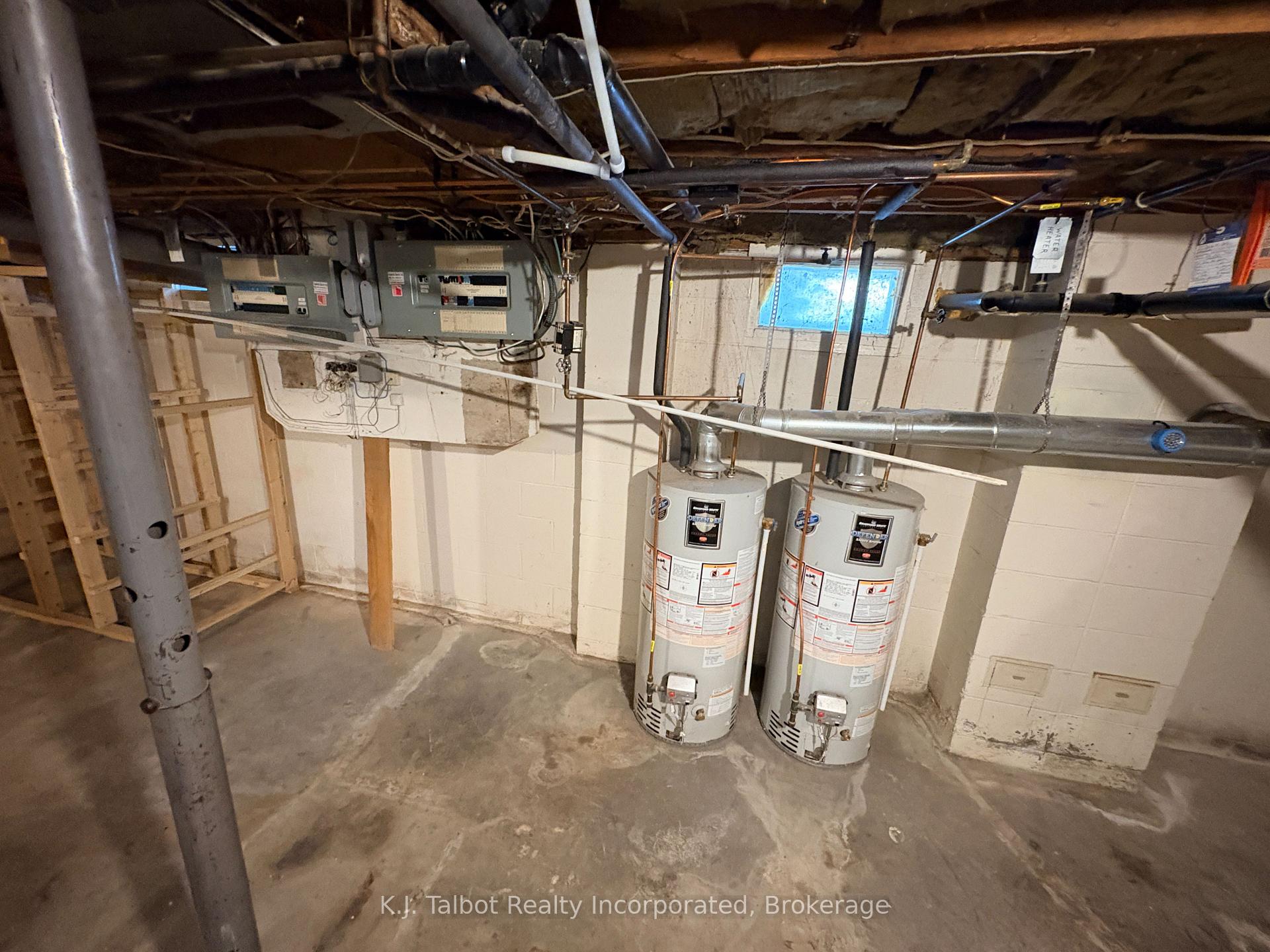 Photo 20 of 101-103 Bruce Street E, Goderich, Goderich (Town) — HOMEH