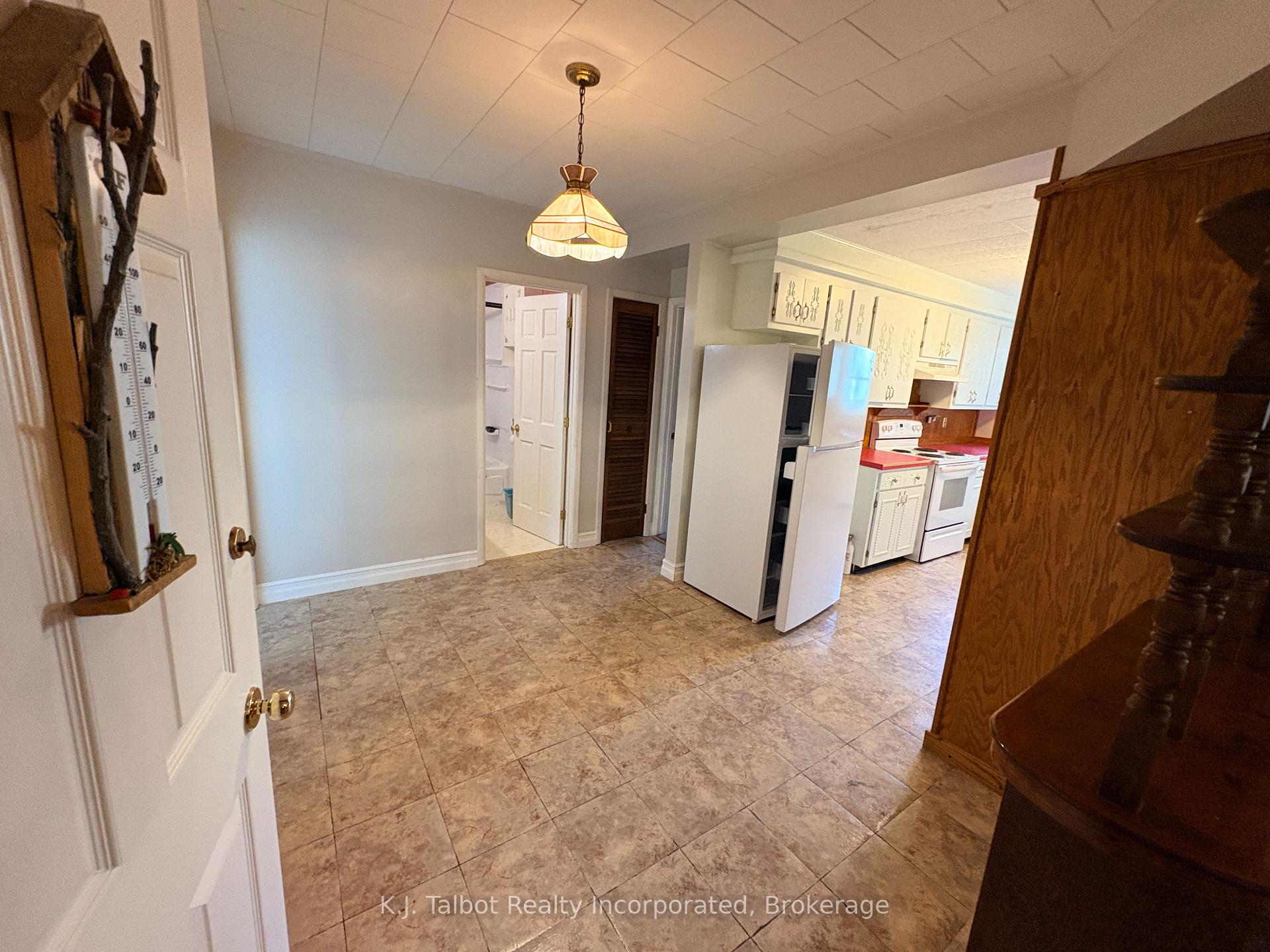 Photo 26 of 101-103 Bruce Street E, Goderich, Goderich (Town) — HOMEH