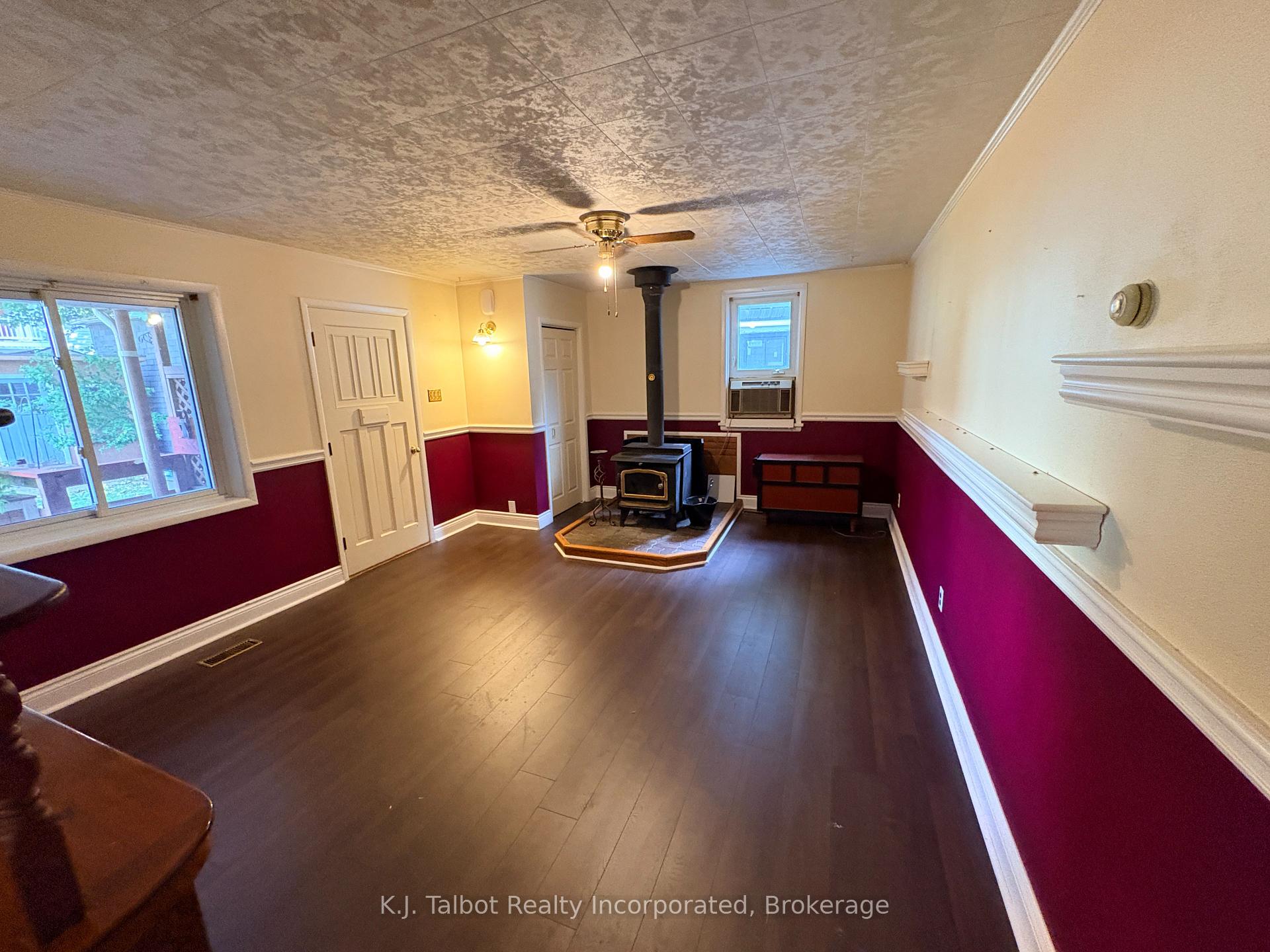 Photo 35 of 101-103 Bruce Street E, Goderich, Goderich (Town) — HOMEH