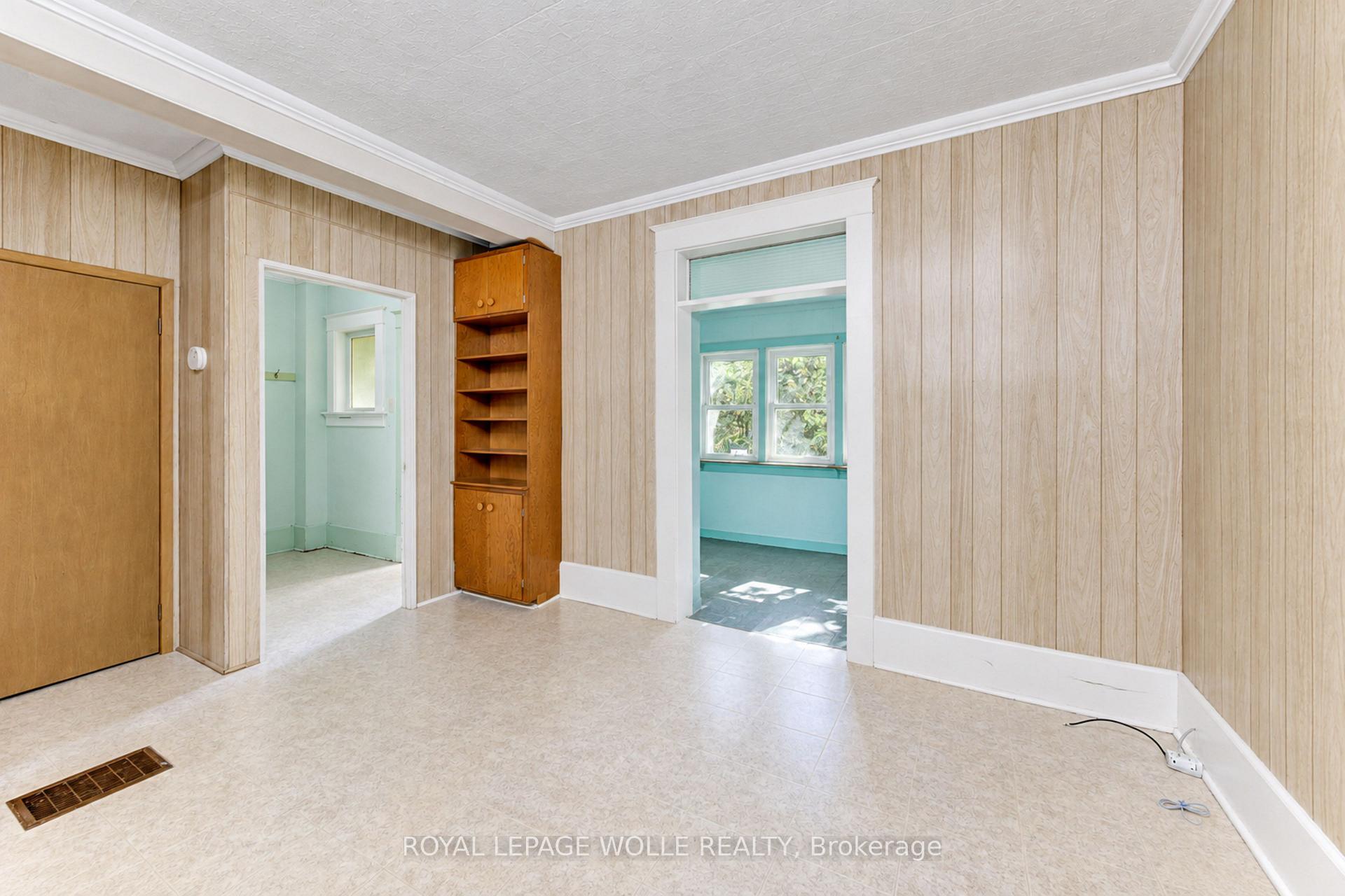 Photo 10 of 4 James Street, Woolwich, Elmira — HOMEH