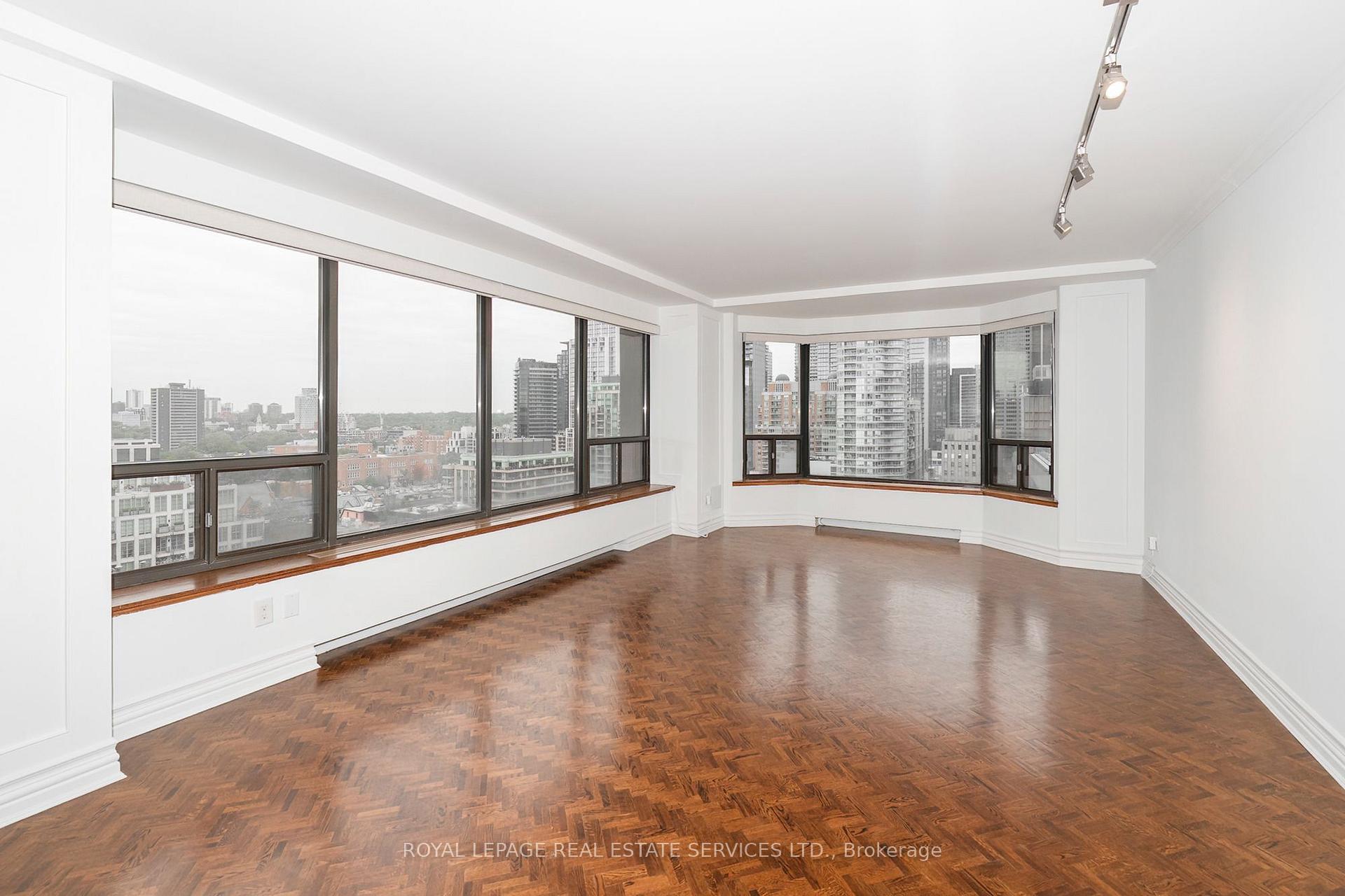 Photo 2 of Unit 1111, 175 Cumberland Street, Toronto, The Annex — HOMEH
