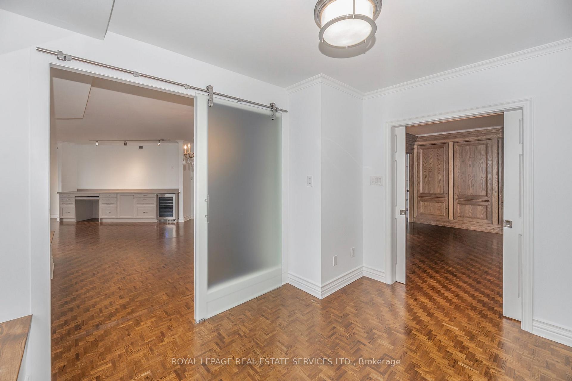 Photo 16 of Unit 1111, 175 Cumberland Street, Toronto, The Annex — HOMEH