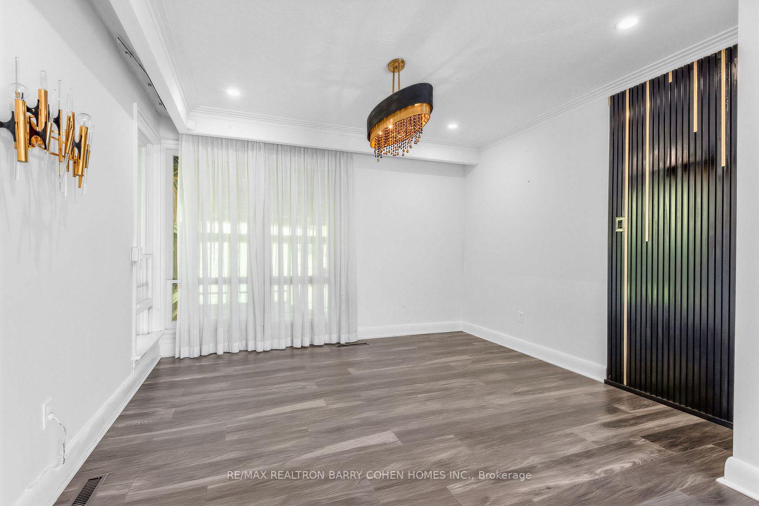 Photo 15 of 19 Oakbank Road, Vaughan, Uplands — HOMEH