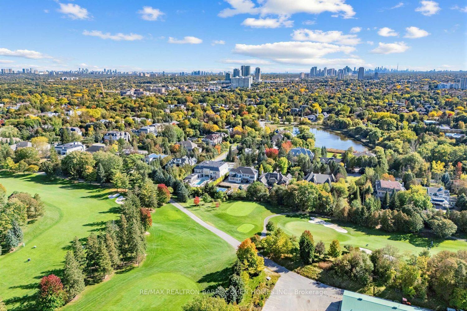 Photo 39 of 19 Oakbank Road, Vaughan, Uplands — HOMEH
