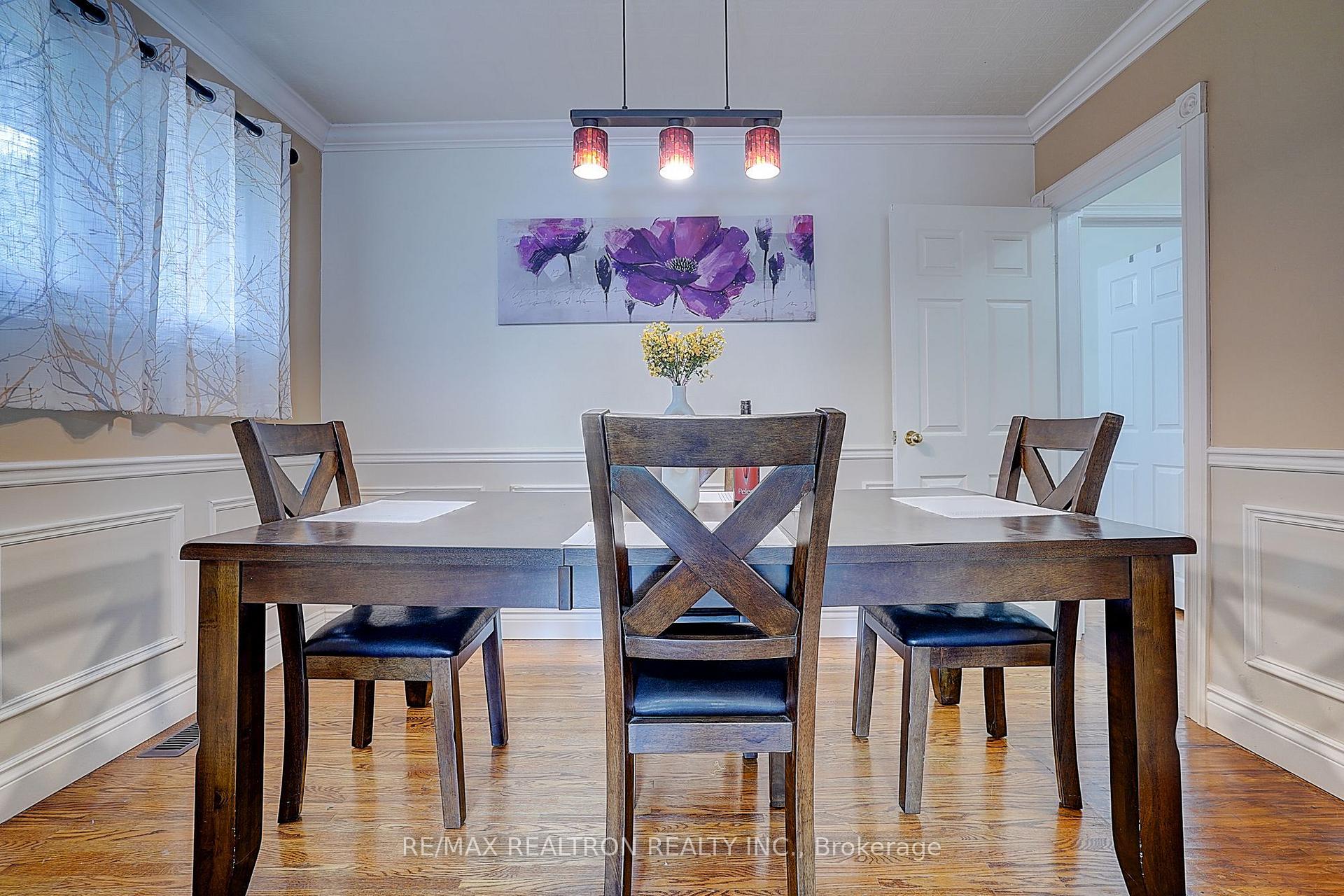 Photo 8 of 583 Pinewood Street, Oshawa, O'Neill — HOMEH