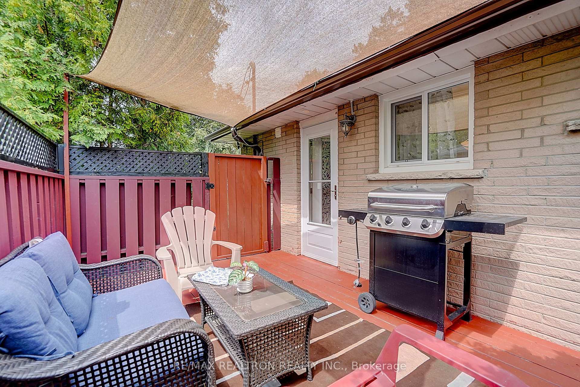 Photo 34 of 583 Pinewood Street, Oshawa, O'Neill — HOMEH