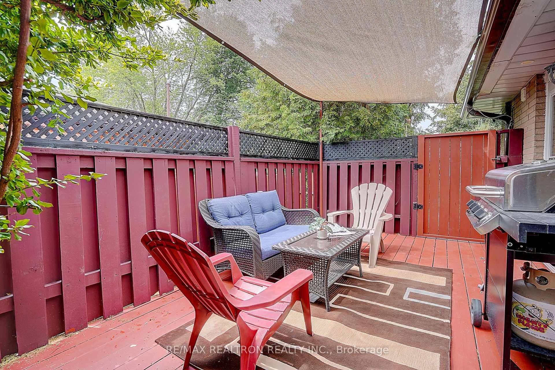 Photo 36 of 583 Pinewood Street, Oshawa, O'Neill — HOMEH