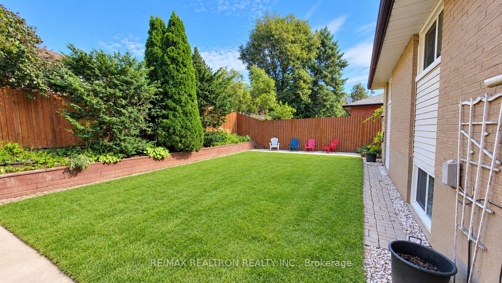 Photo 39 of 583 Pinewood Street, Oshawa, O'Neill — HOMEH