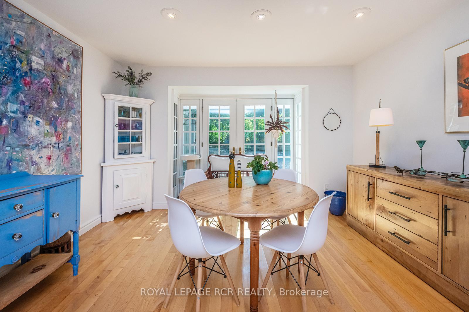 Photo 13 of 114 Kennedy Road, Caledon, Cheltenham — HOMEH