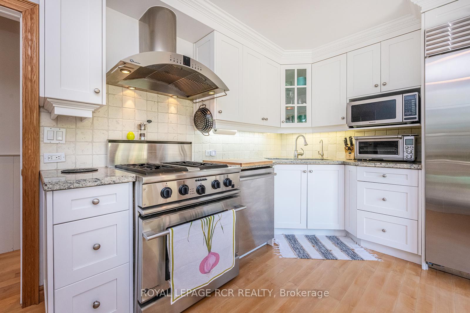 Photo 15 of 114 Kennedy Road, Caledon, Cheltenham — HOMEH