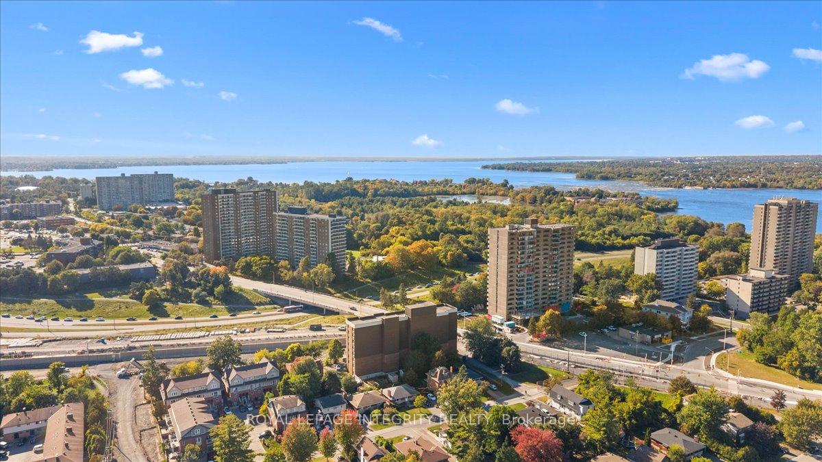 Photo 2 of Unit 703, 1190 Richmond Road, Ottawa, Woodroffe — HOMEH