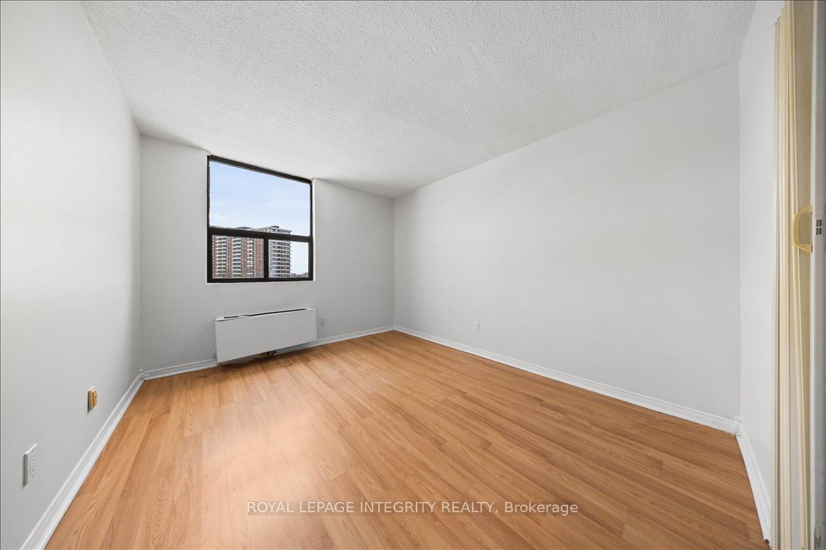Photo 12 of Unit 703, 1190 Richmond Road, Ottawa, Woodroffe — HOMEH