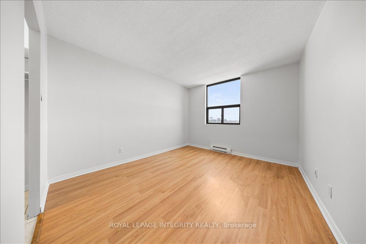 Photo 14 of Unit 703, 1190 Richmond Road, Ottawa, Woodroffe — HOMEH