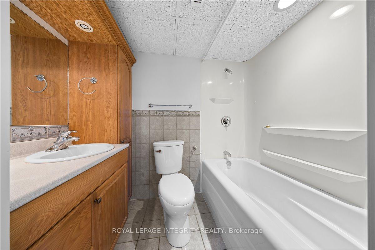 Photo 18 of Unit 703, 1190 Richmond Road, Ottawa, Woodroffe — HOMEH