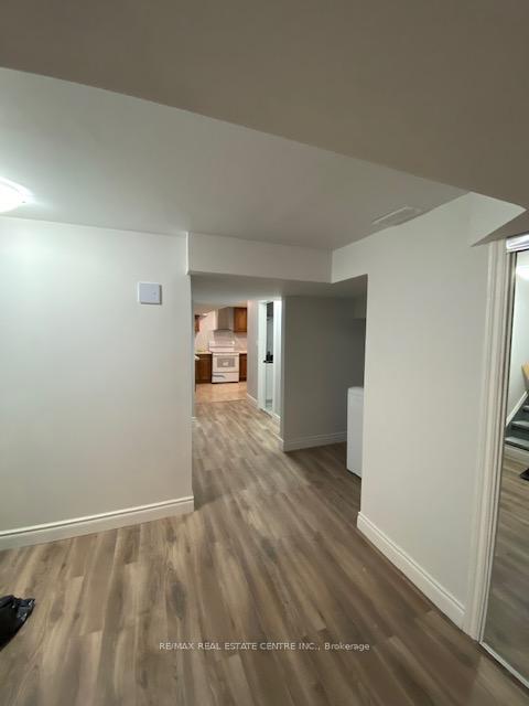 Photo 9 of 8 Old Cleeve Crescent, Brampton, Northwest Brampton — HOMEH