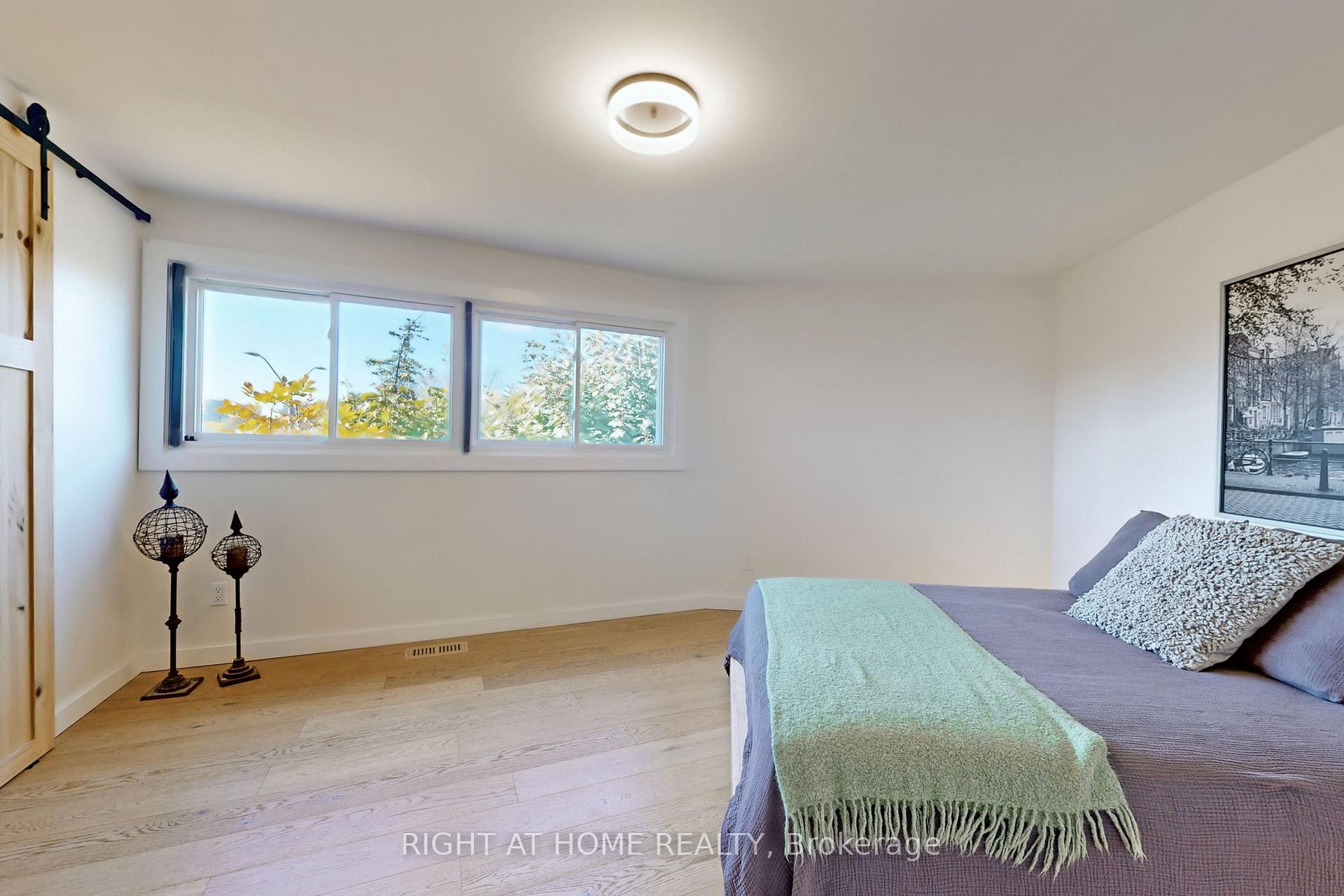Photo 19 of Unit 6, 400 Bloor Street, Mississauga, Mississauga Valleys — HOMEH