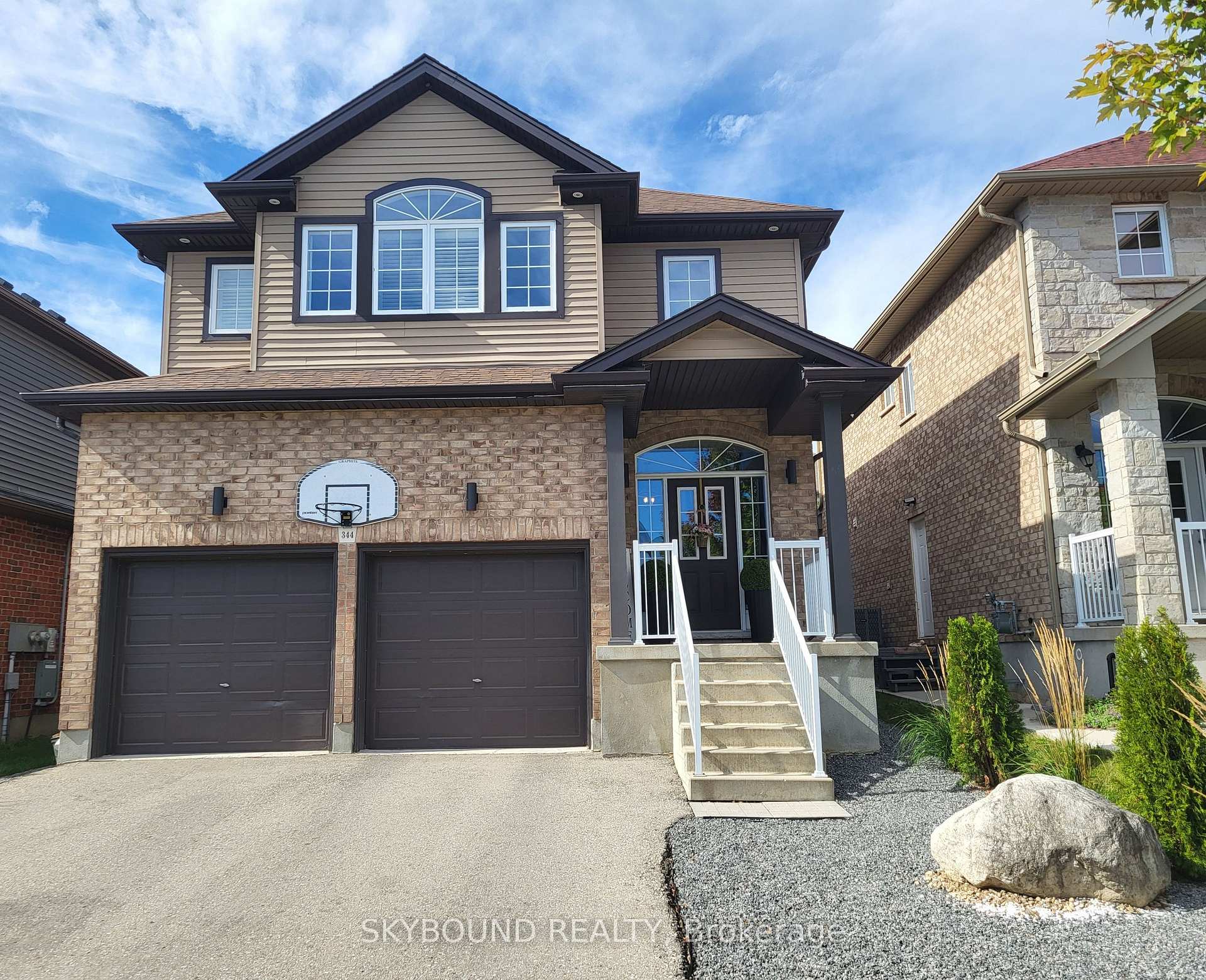 Photo 1 of 344 Watervale Crescent, Kitchener, Idlewood/Lackner Woods — HOMEH