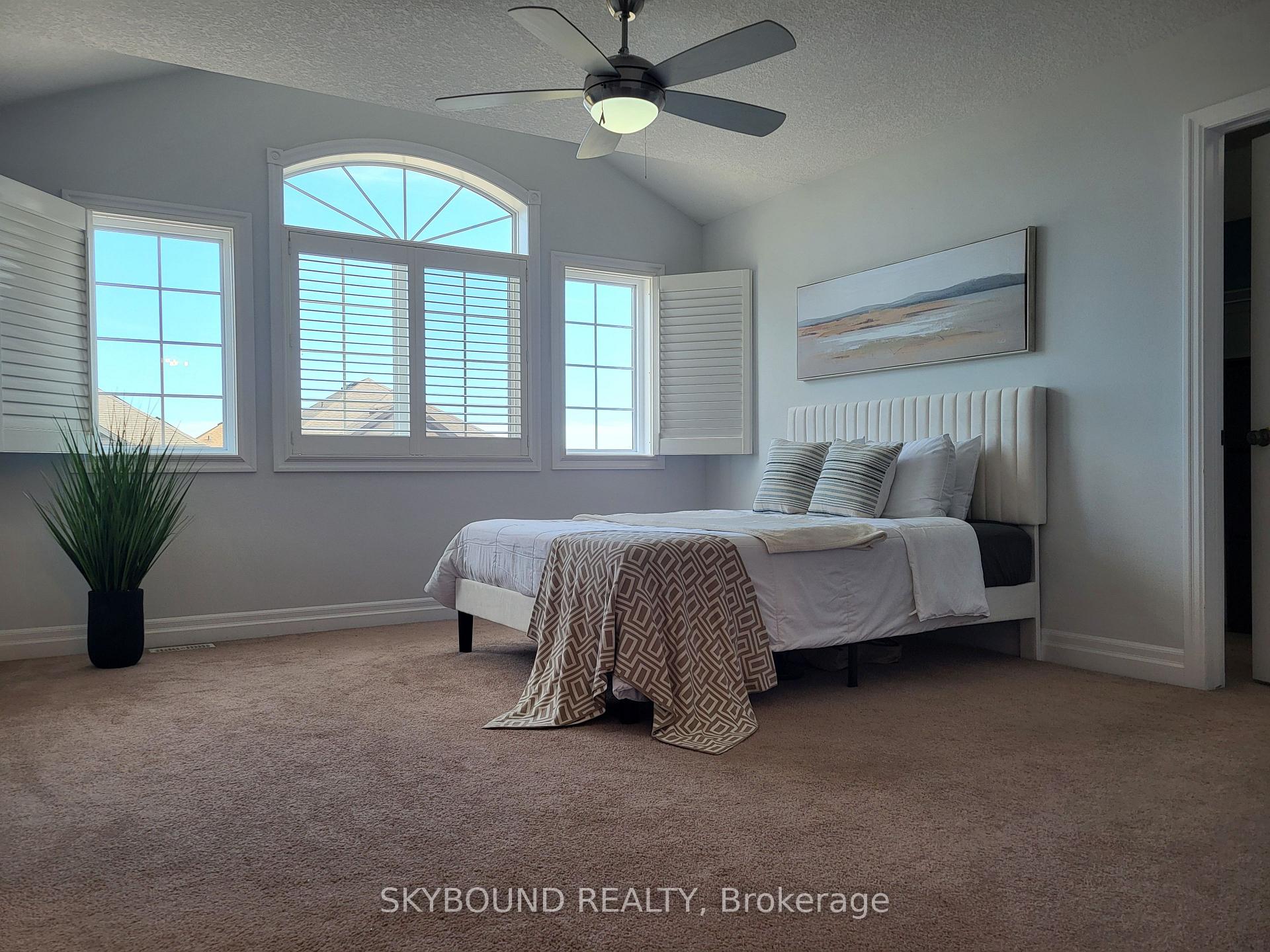Photo 9 of 344 Watervale Crescent, Kitchener, Idlewood/Lackner Woods — HOMEH