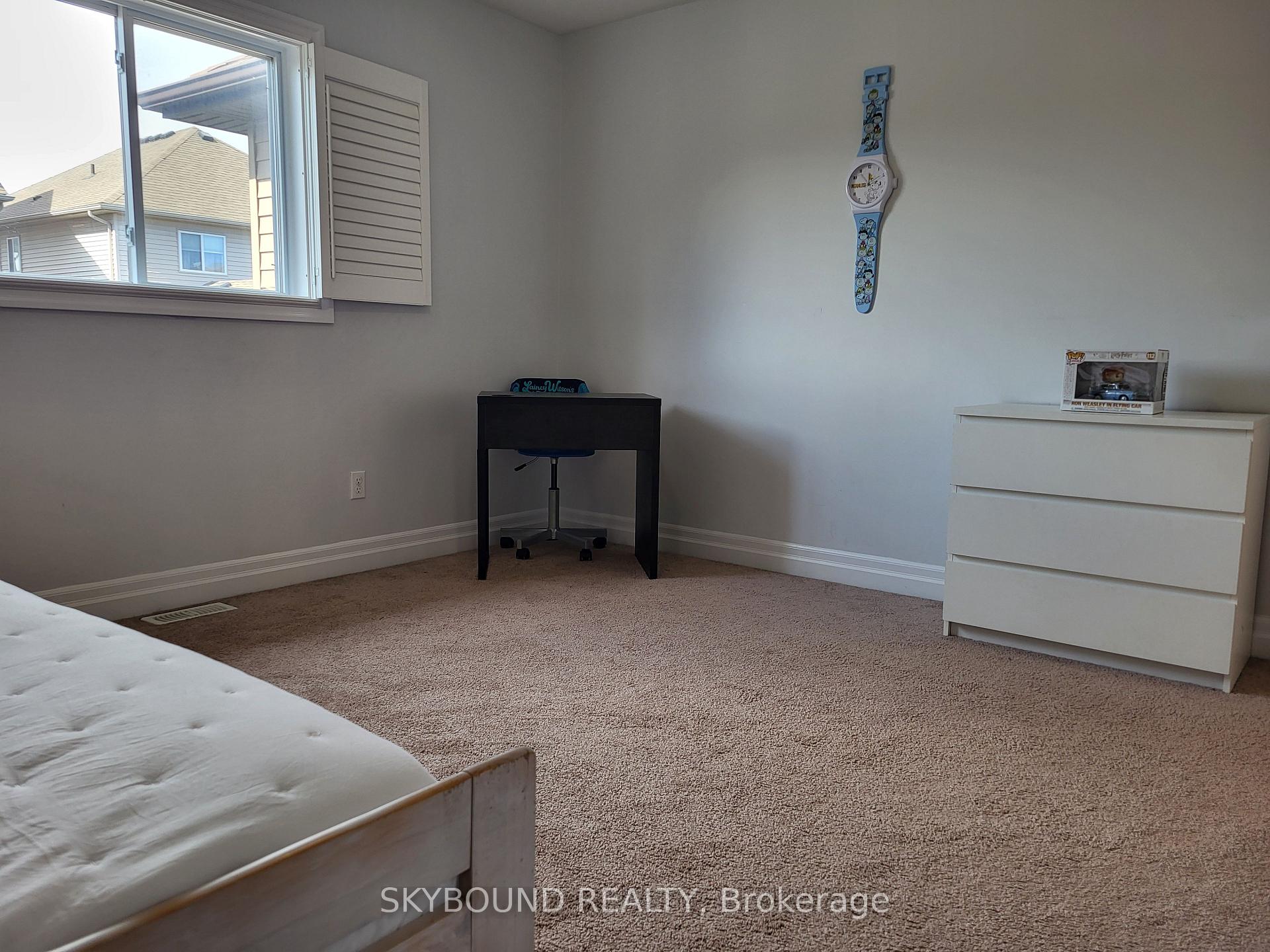 Photo 11 of 344 Watervale Crescent, Kitchener, Idlewood/Lackner Woods — HOMEH