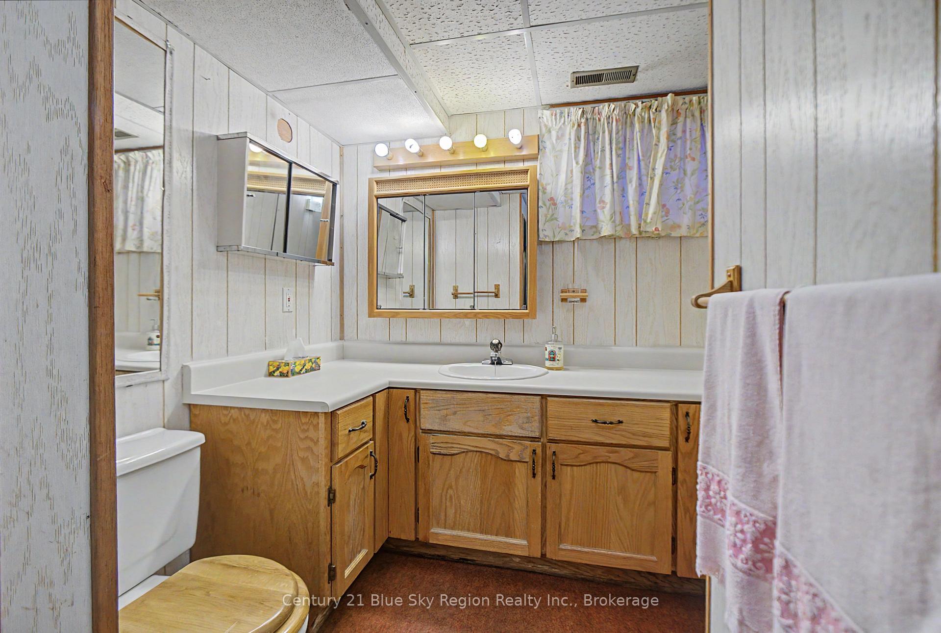 Photo 3 of 29 Beaver Crescent, North Bay, Ferris — HOMEH