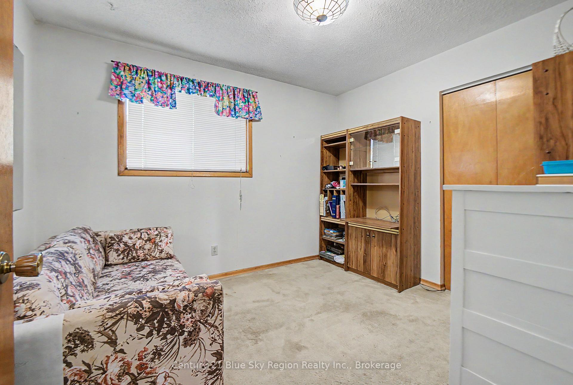 Photo 14 of 29 Beaver Crescent, North Bay, Ferris — HOMEH