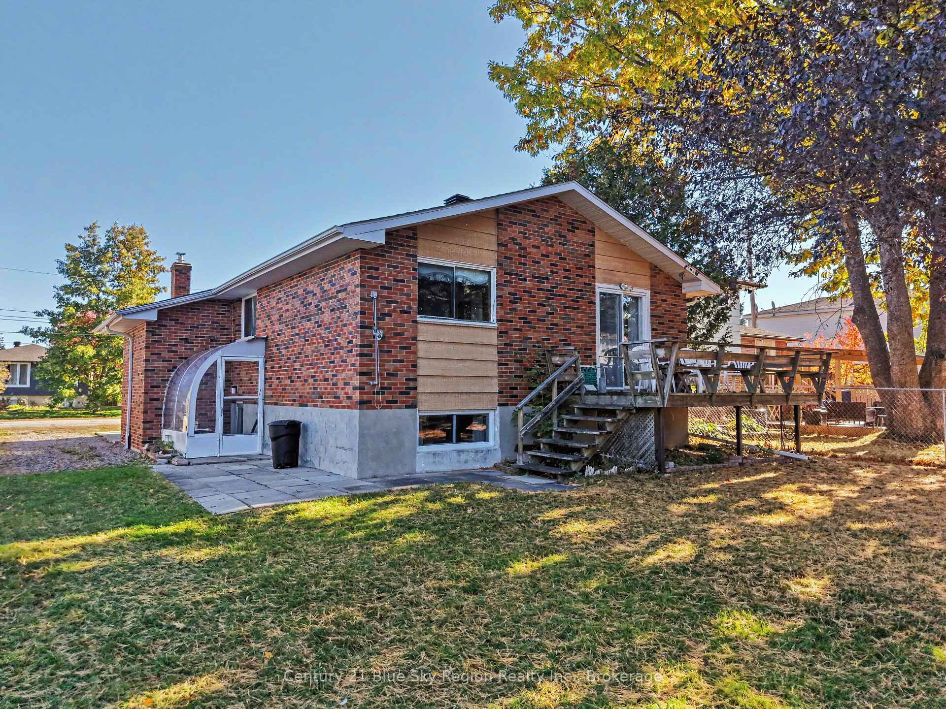 Photo 43 of 29 Beaver Crescent, North Bay, Ferris — HOMEH