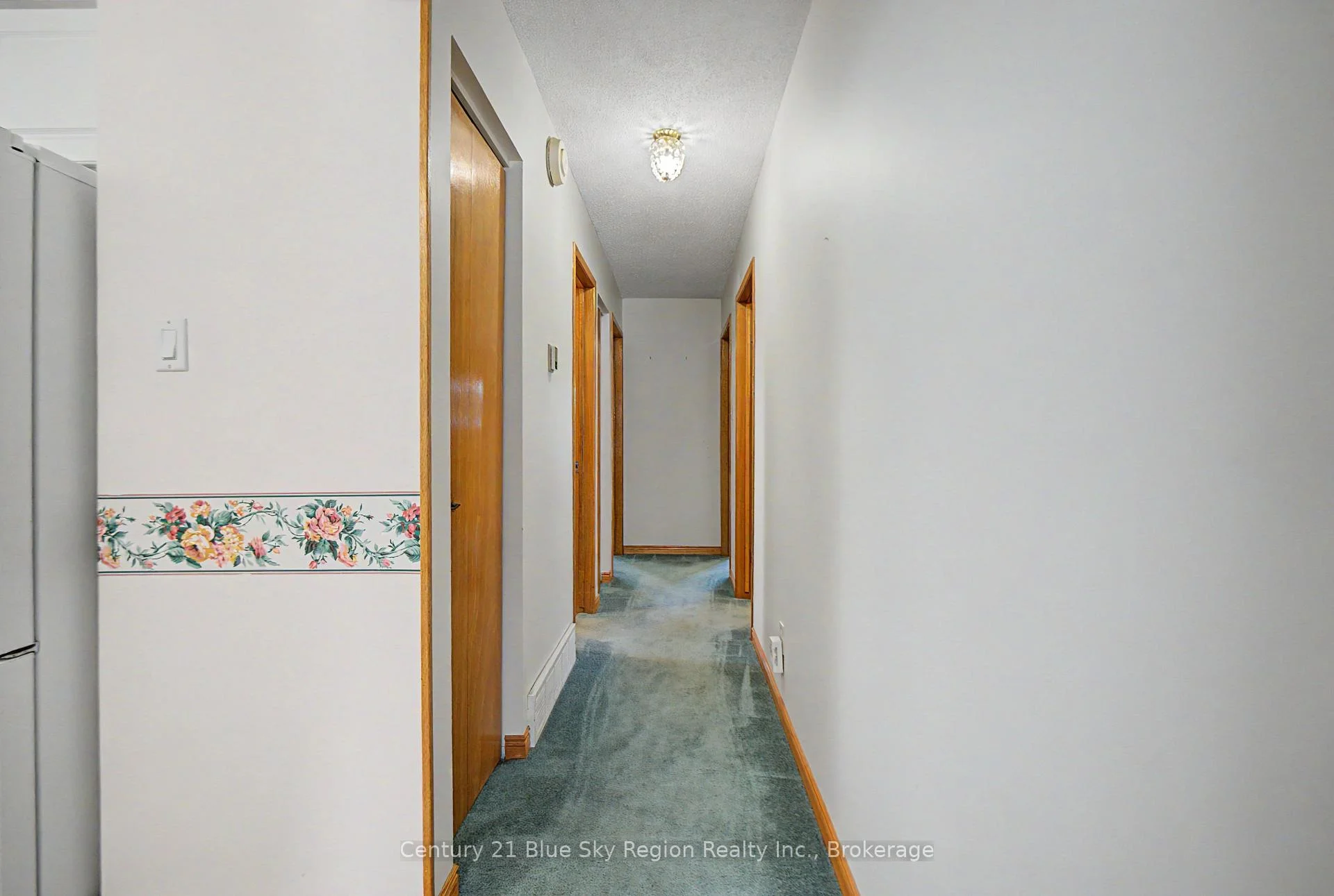 Photo 15 of 29 Beaver Crescent, North Bay, Ferris — HOMEH