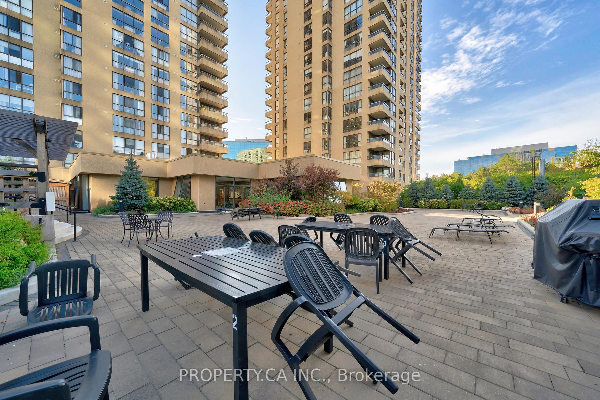 Photo 31 of Unit 1202, 1 Concorde Place, North York, Banbury-Don Mills — HOMEH