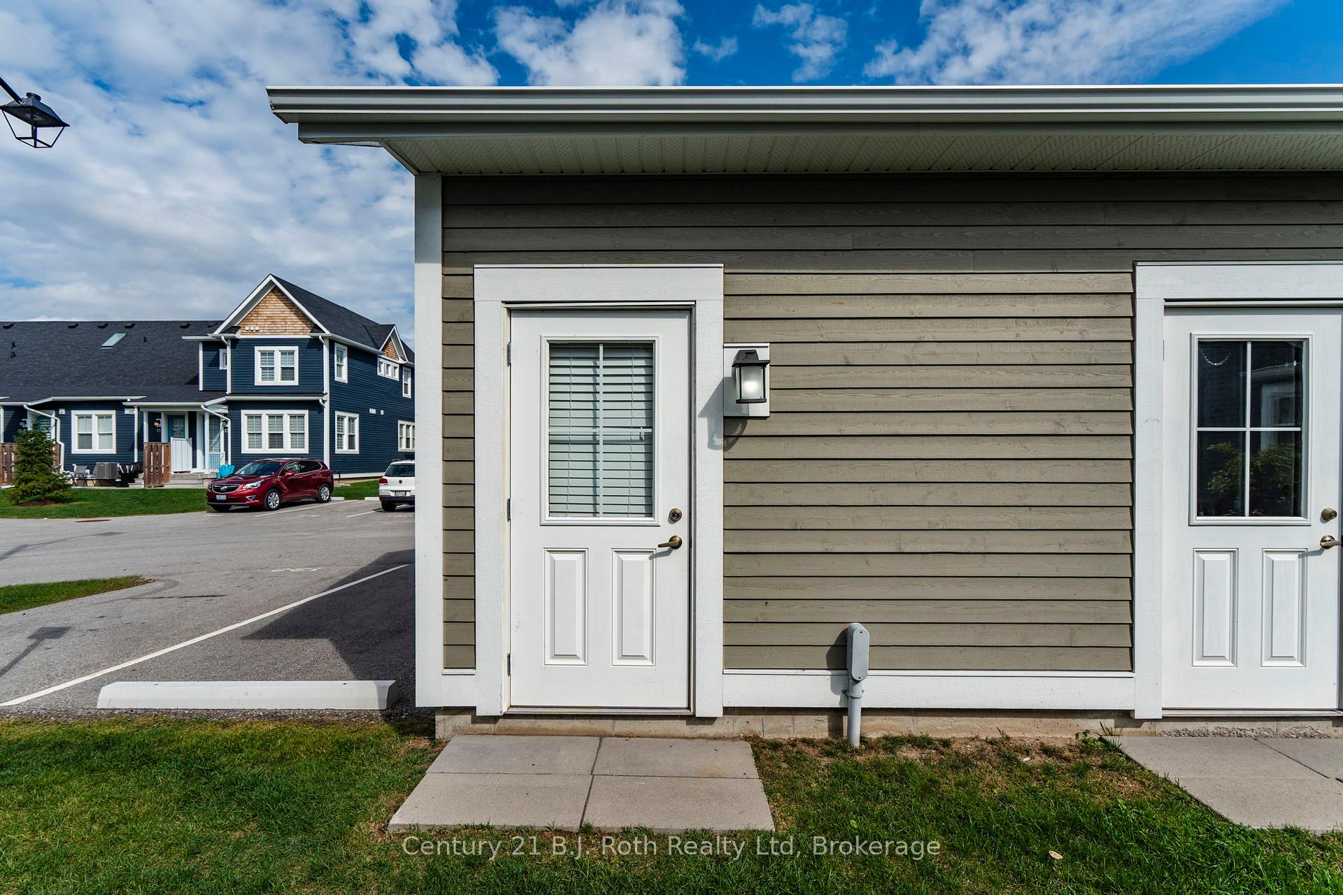 Photo 43 of 67 Discovery Trail, Midland — HOMEH