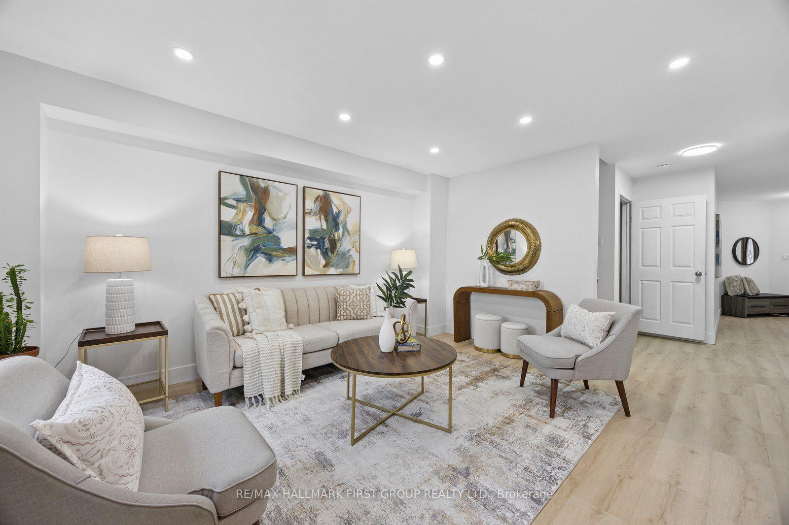 Photo 5 of 4 Lowder Place, Whitby, Blue Grass Meadows — HOMEH