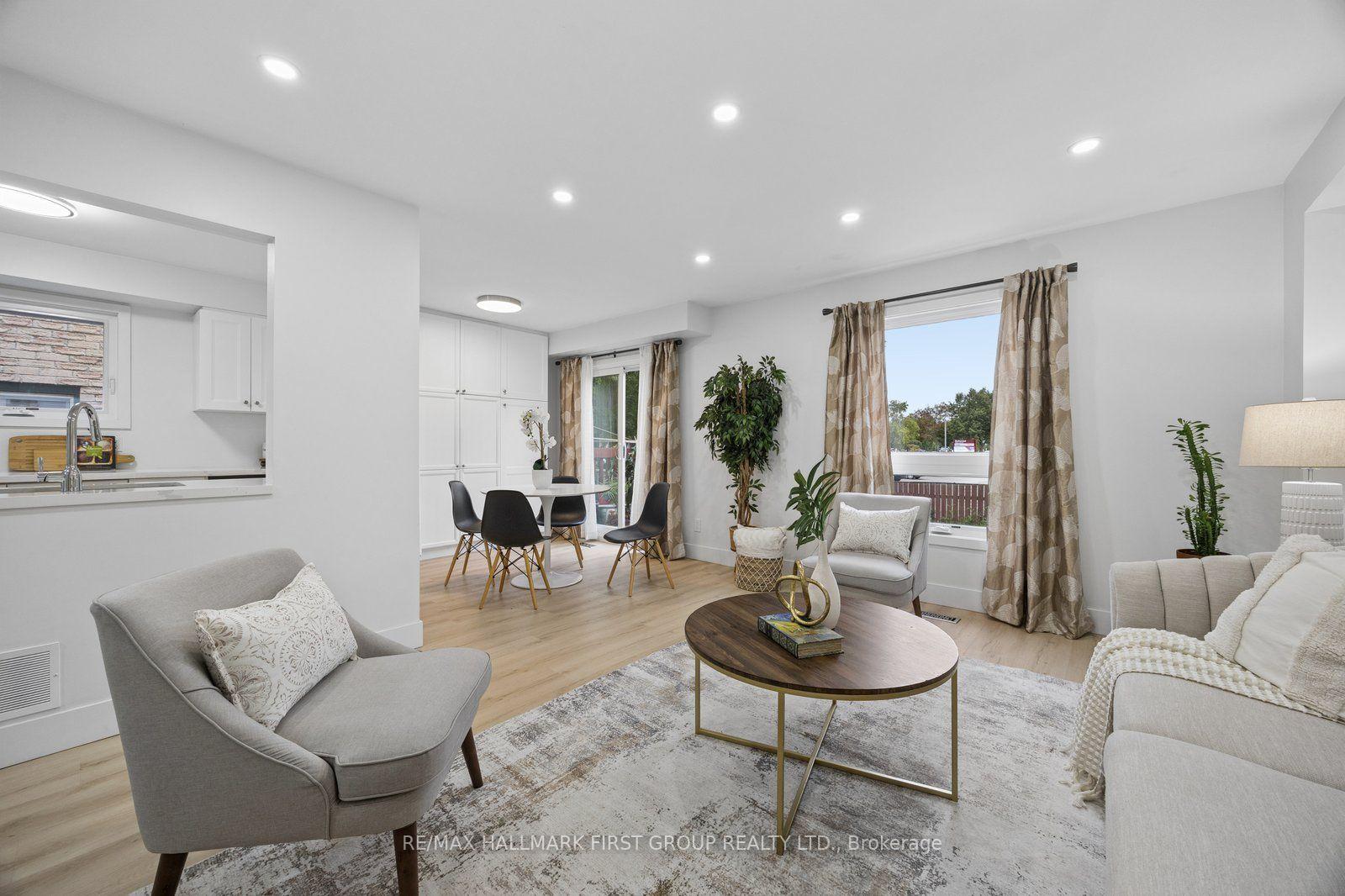 Photo 7 of 4 Lowder Place, Whitby, Blue Grass Meadows — HOMEH