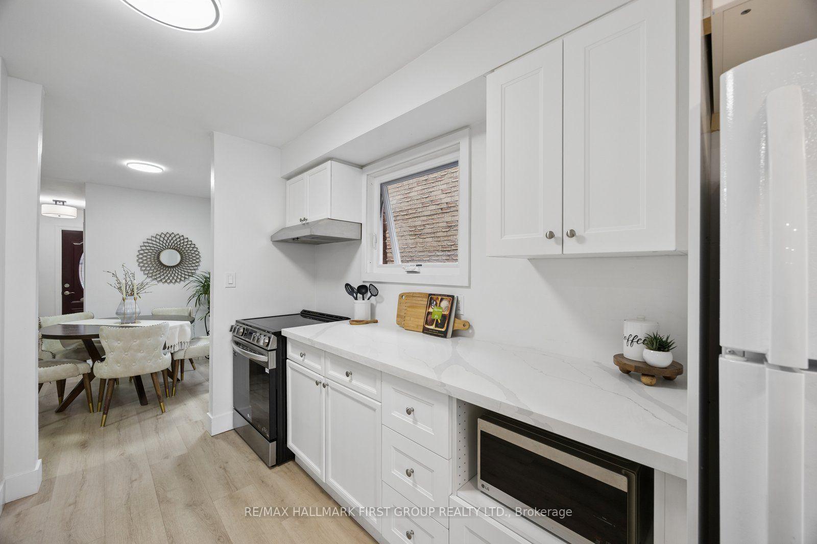 Photo 14 of 4 Lowder Place, Whitby, Blue Grass Meadows — HOMEH