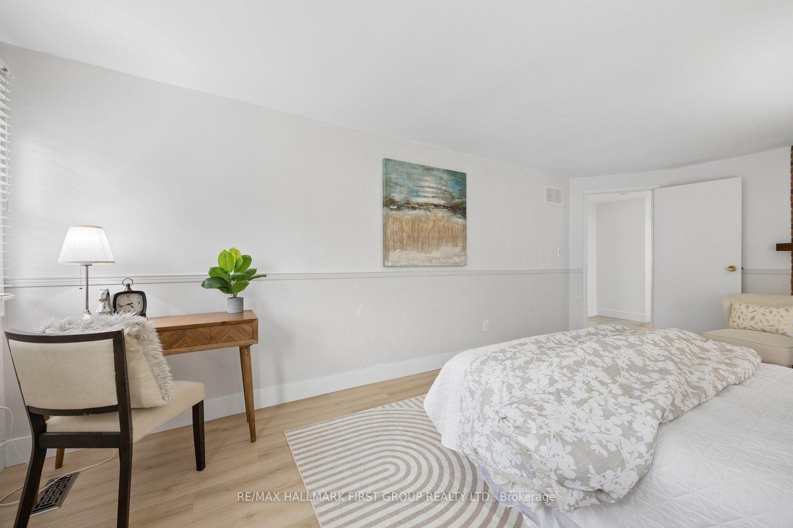 Photo 23 of 4 Lowder Place, Whitby, Blue Grass Meadows — HOMEH