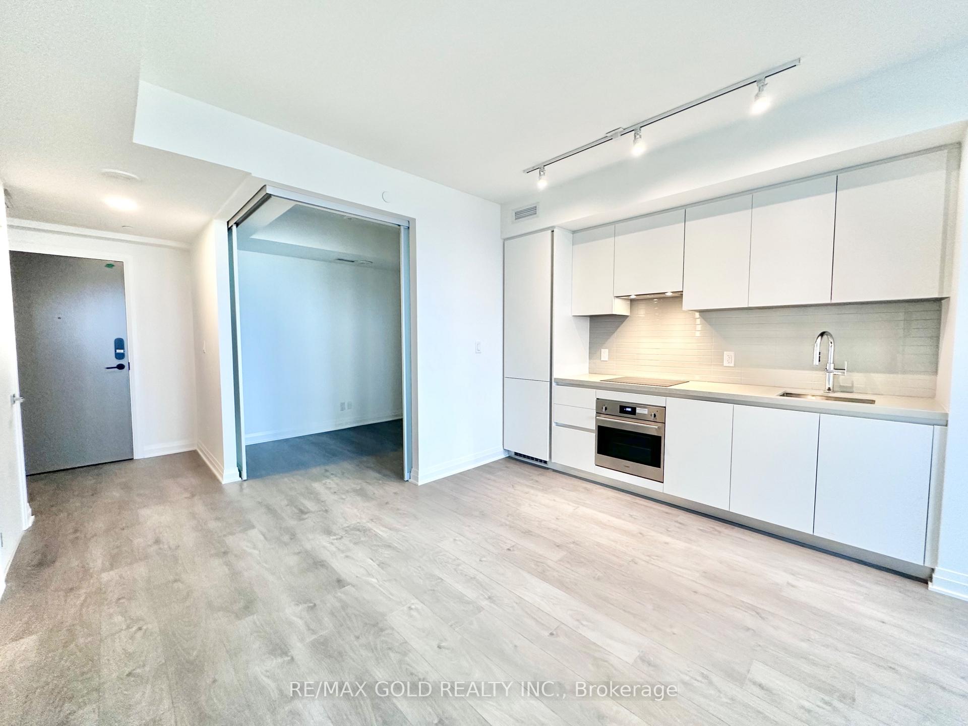 Photo 5 of Unit 5103, 4015 The Exchange, Mississauga, City Centre — HOMEH