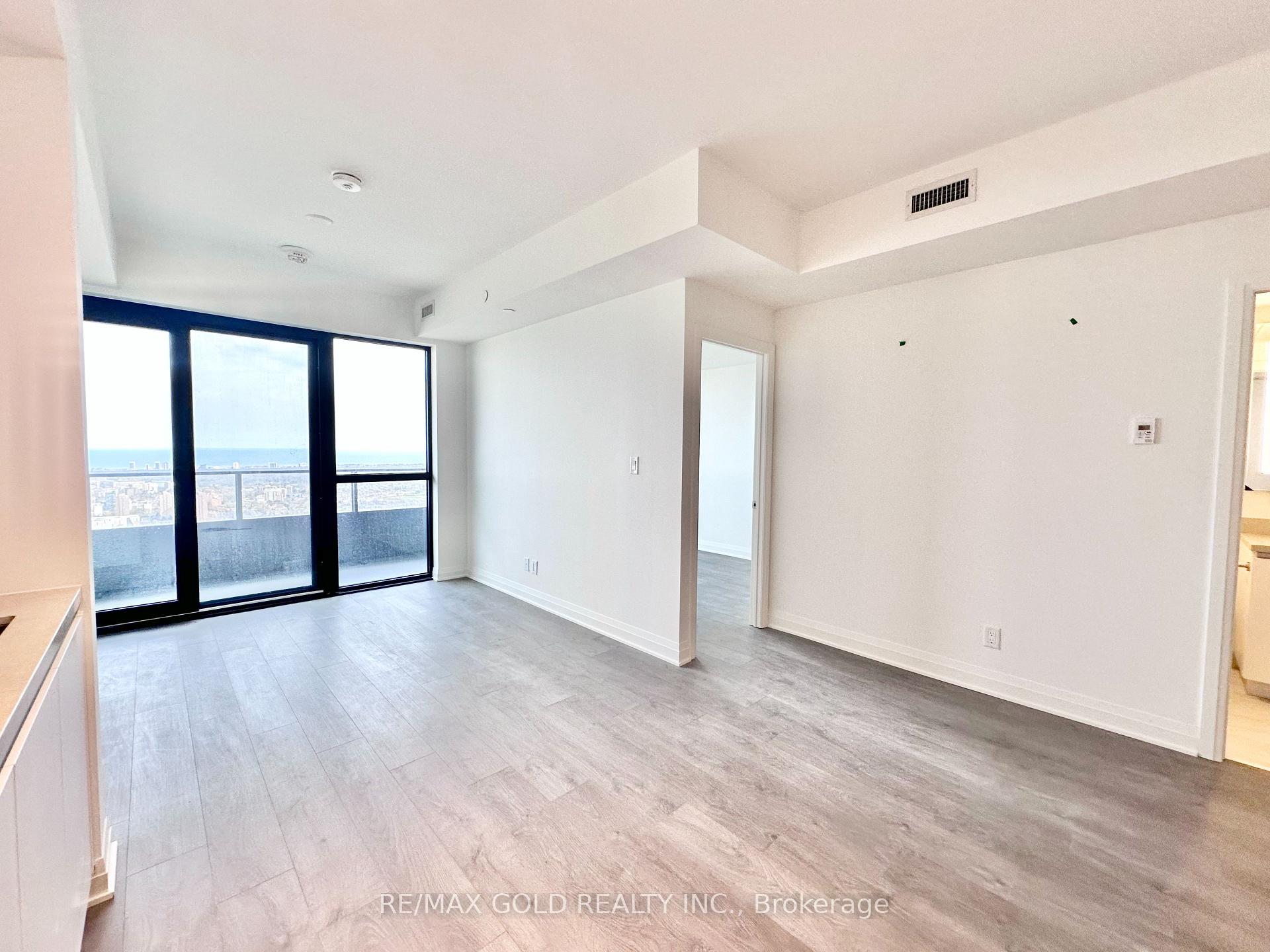 Photo 14 of Unit 5103, 4015 The Exchange, Mississauga, City Centre — HOMEH