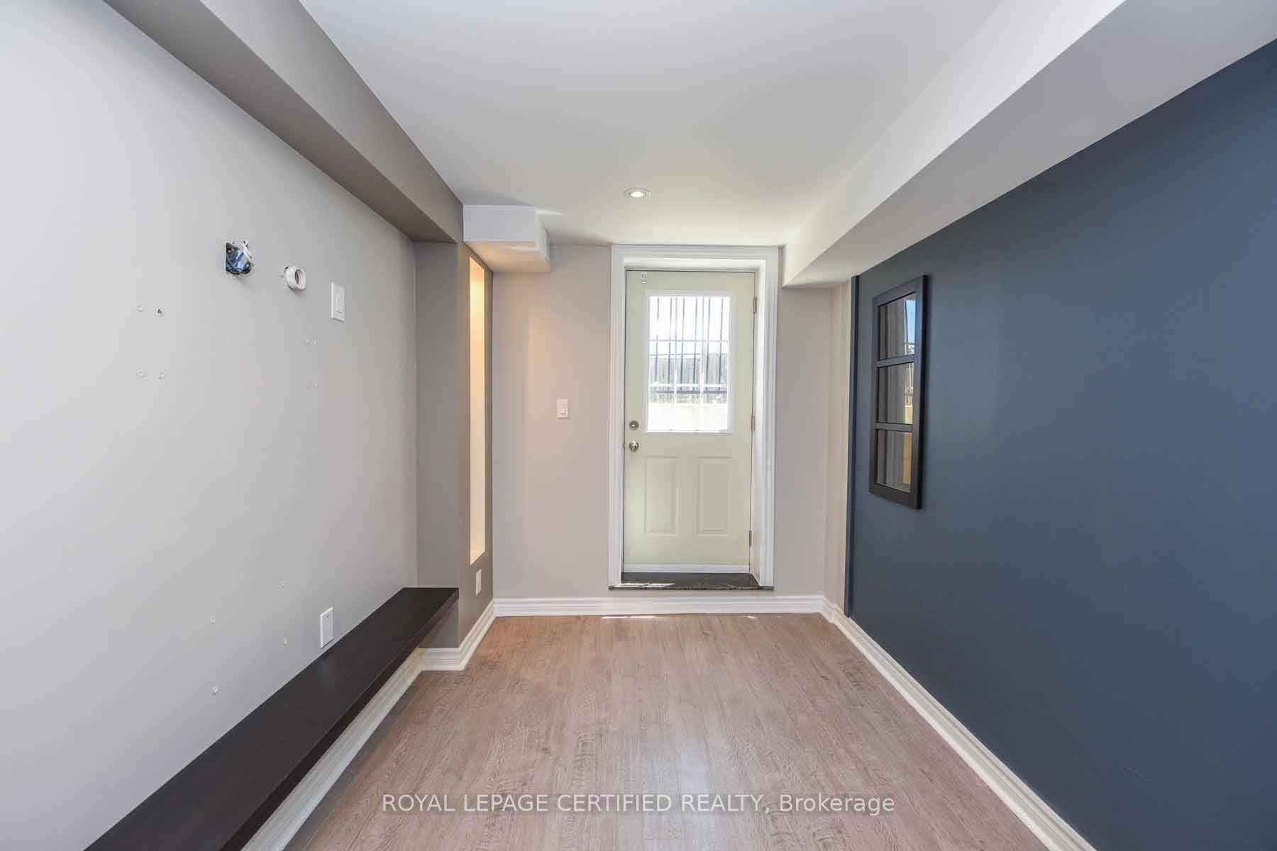 Photo 4 of Unit BSMT, 3498 Bala Drive, Mississauga, Churchill Meadows — HOMEH